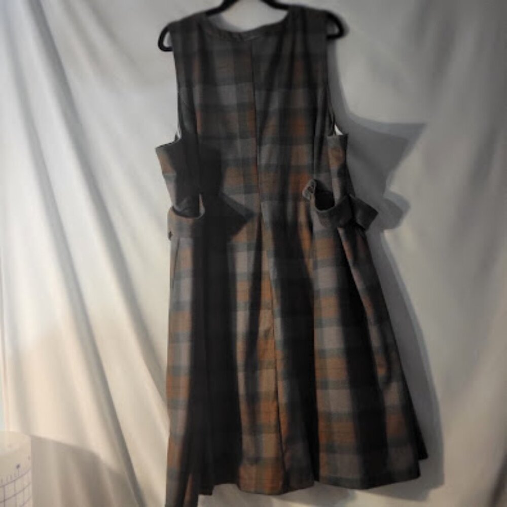 Torrid Outlander Jumper Size 5x Host Pick - Picture 2 of 5